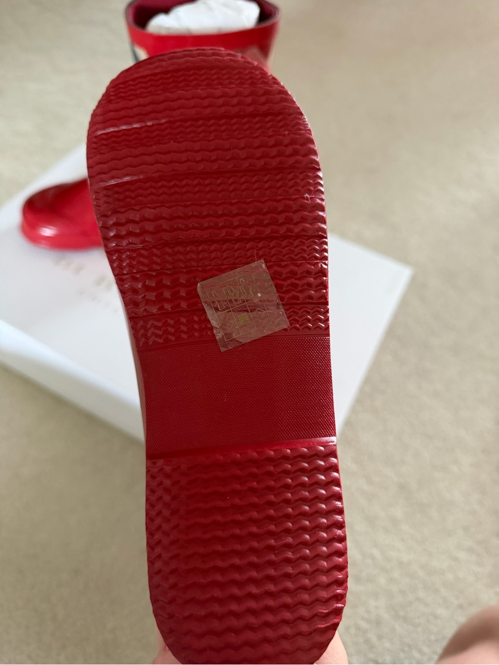 Burberry Kids Red Plaid Heart Rain Boots - Picture 2 of 7